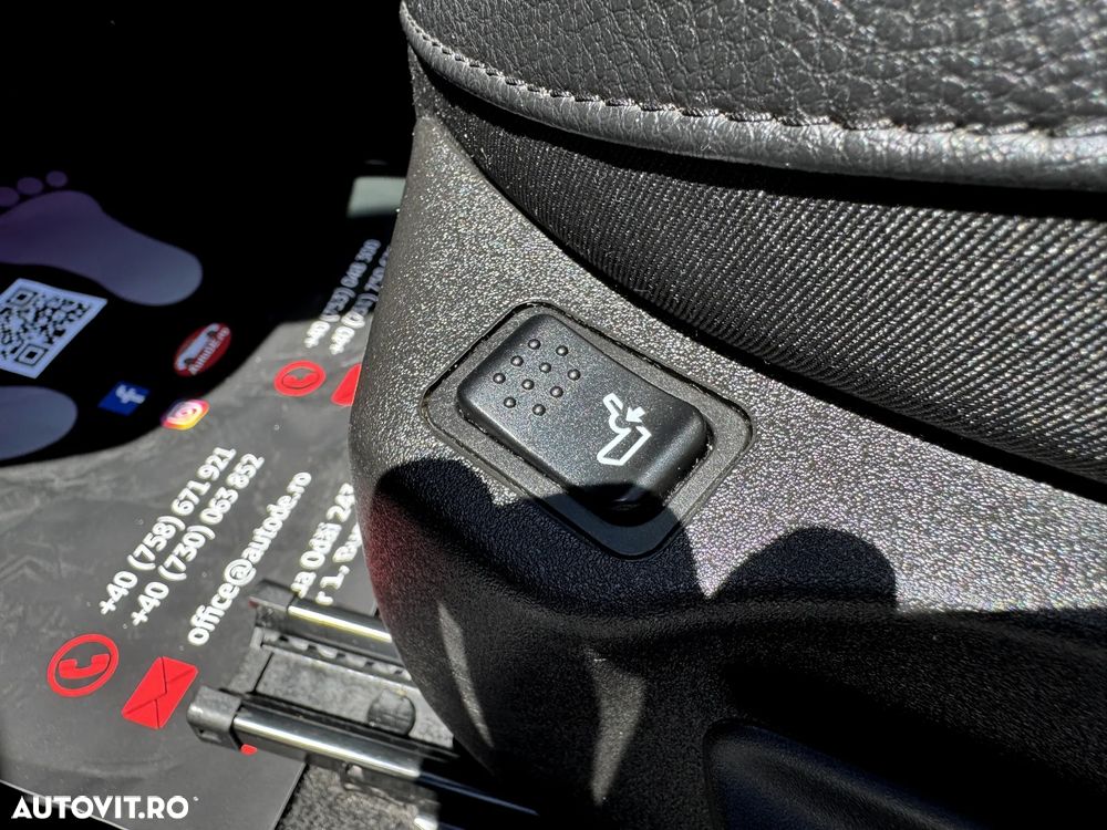 Jeep Compass - 19