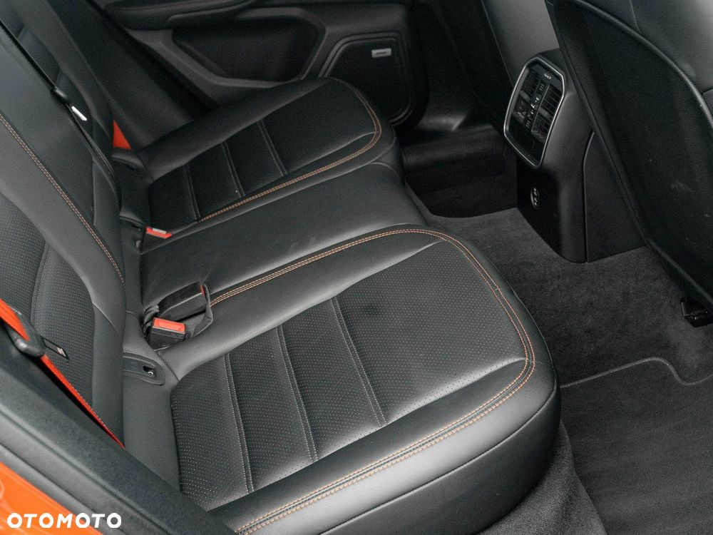 Porsche Macan T - 31