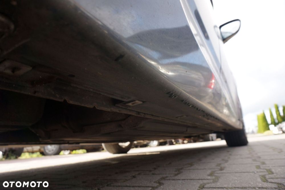 LISTWA PROGOWA PRAWA I40 VF KOMBI NKA 87752-3Z000-NKA HYUNDAI 2011-2014 - 2