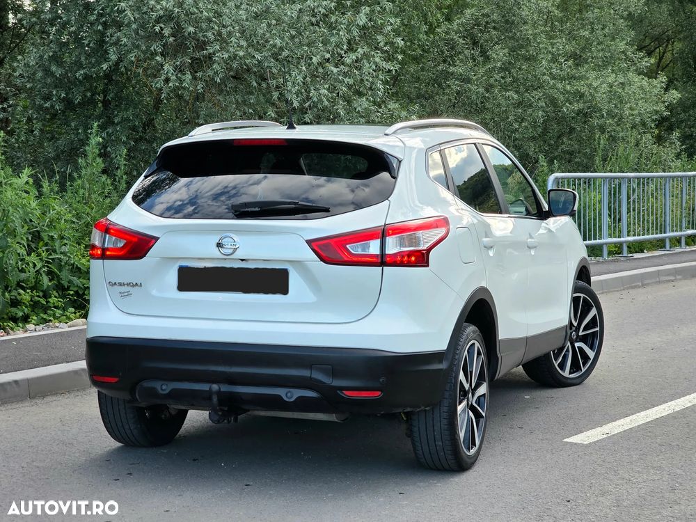 Nissan Qashqai 1.6 DCI ALL-MODE 4x4i TEKNA+ - 11