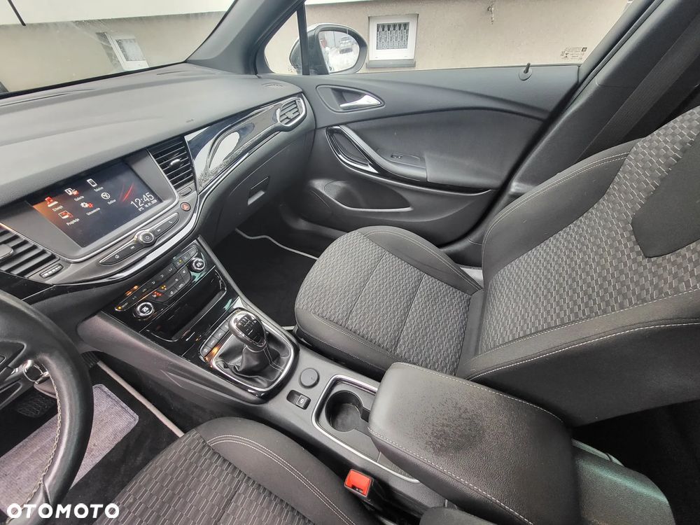 Opel Astra 1.4 Turbo Start/Stop Dynamic - 23
