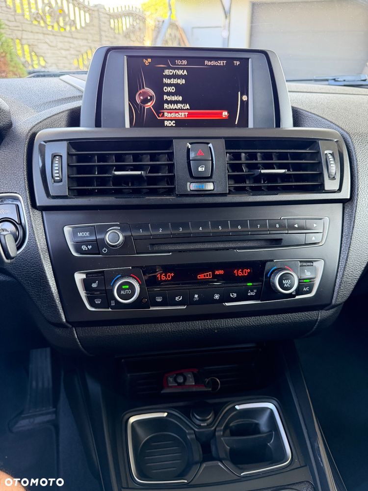 BMW Seria 1 118d Sport Line - 25