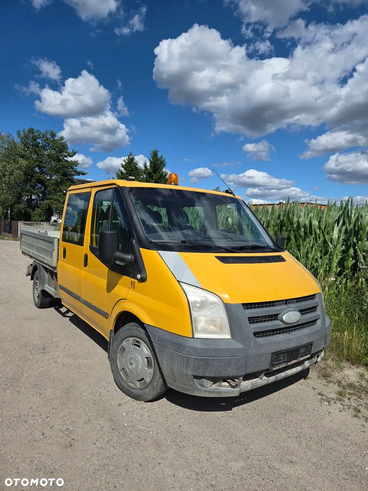 Ford Transit - 1
