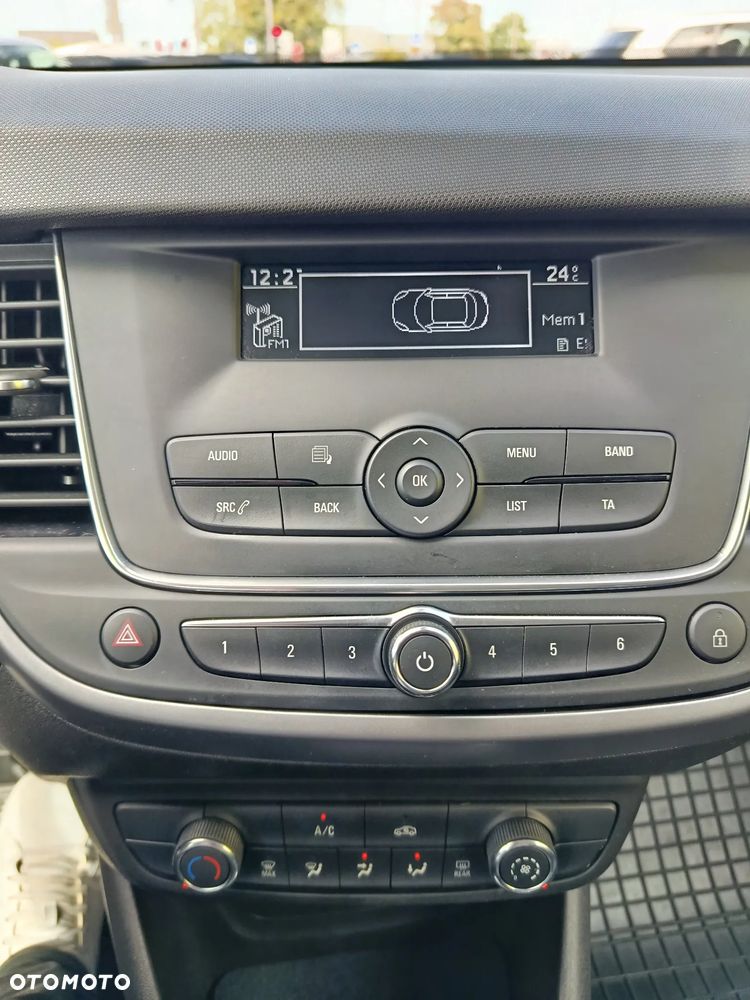 Opel Crossland X - 7
