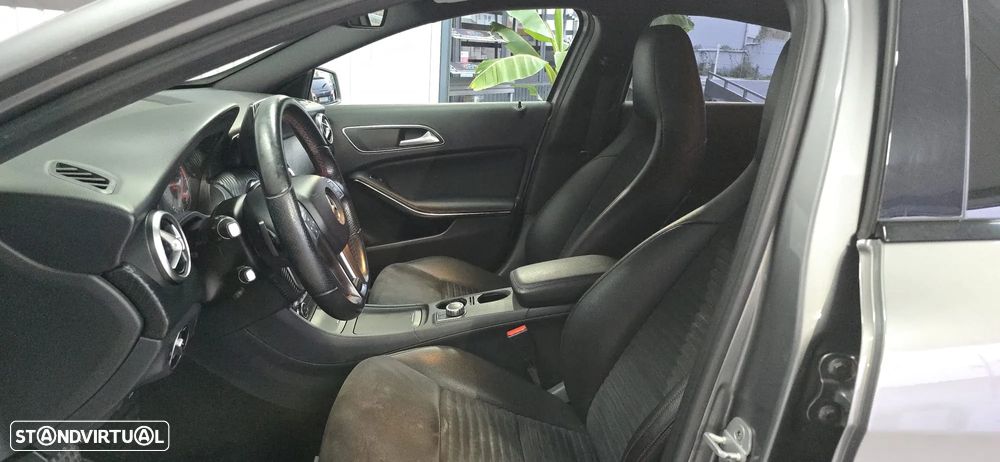 Mercedes-Benz A 180 CDI 7G-DCT AMG Line - 22