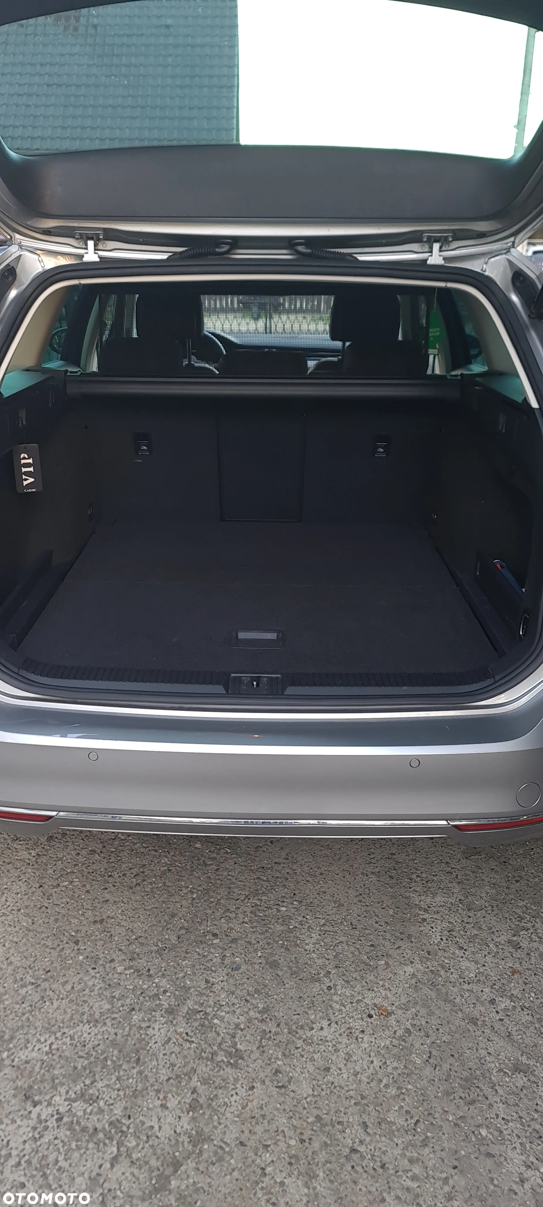 Volkswagen Passat 2.0 TDI BMT Highline - 24