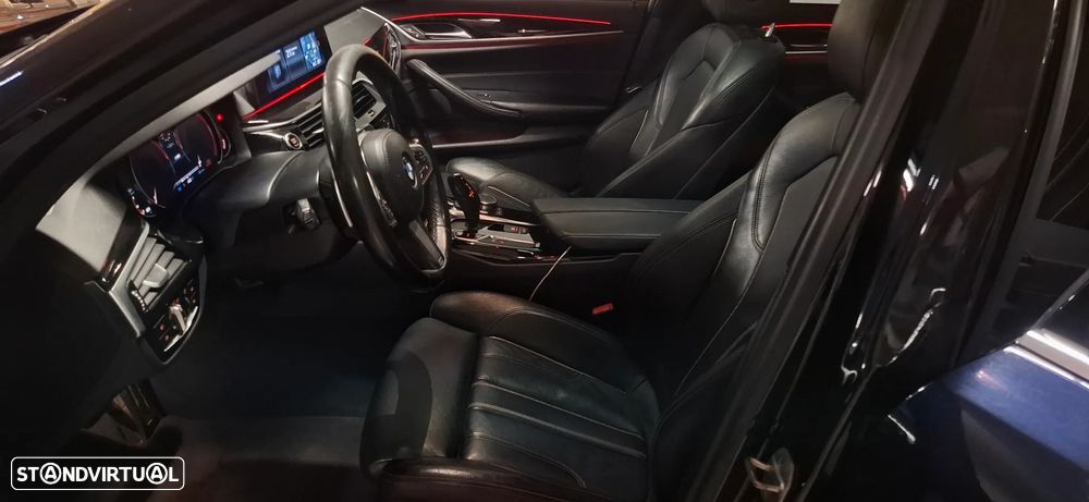 BMW 520 d Pack M Auto - 11