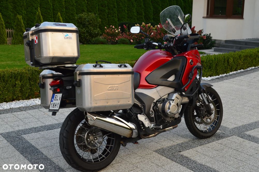Honda VFR - 4
