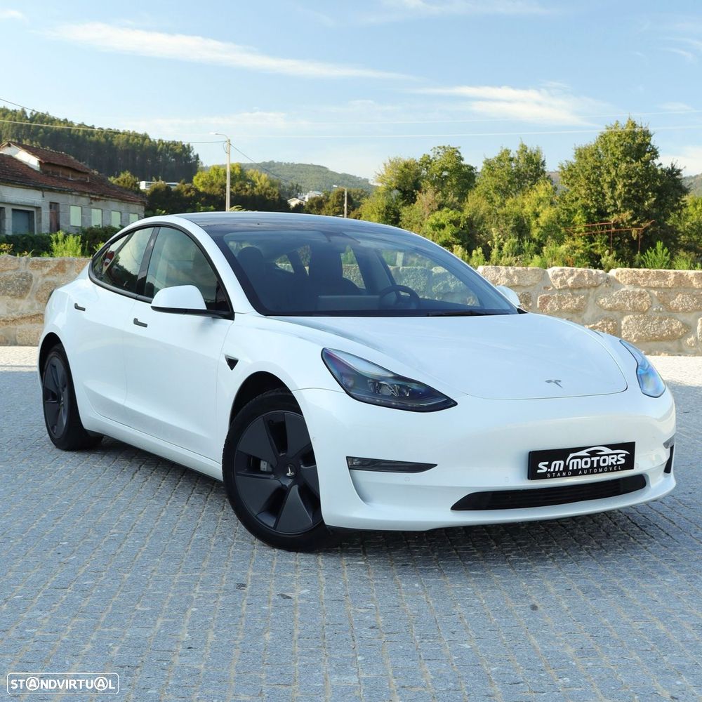 Tesla Model 3 Long-Range Dual Motor AWD - 2