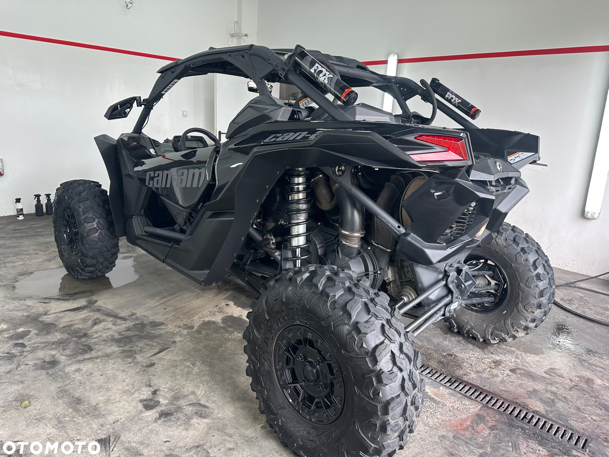Can-Am Maverick - 17