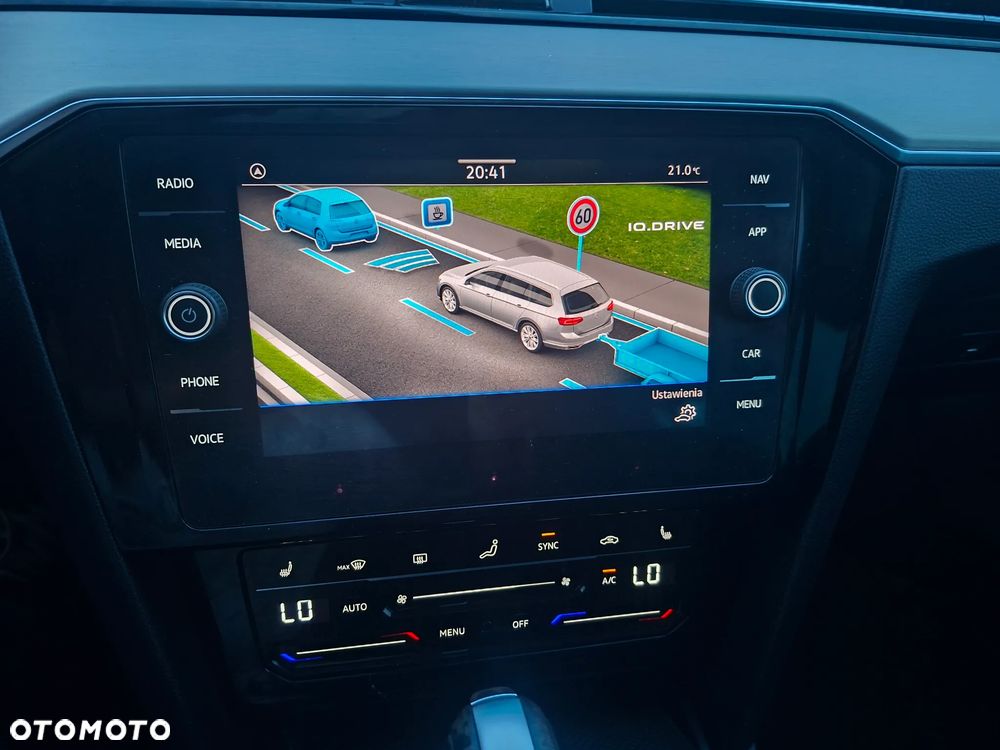 Volkswagen Passat 2.0 TDI EVO Elegance DSG - 14