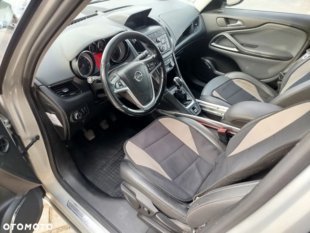 Opel Zafira 2.0 CDTI Cosmo - 10