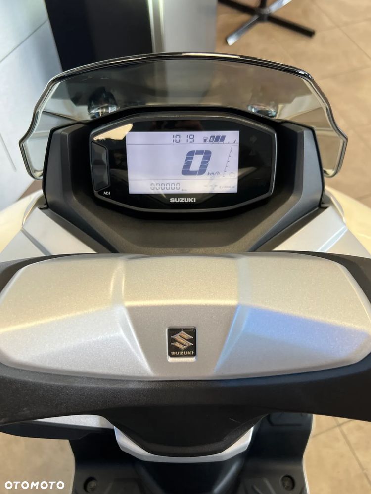 Suzuki Burgman - 9