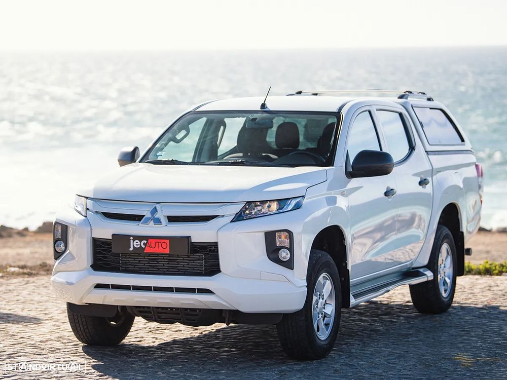 Mitsubishi L200 2022 photo 2