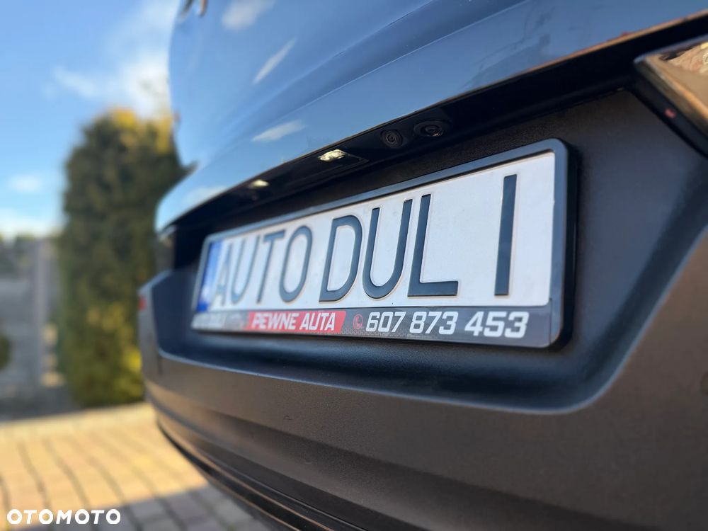 Volvo XC 40 B4 B R-Design - 24