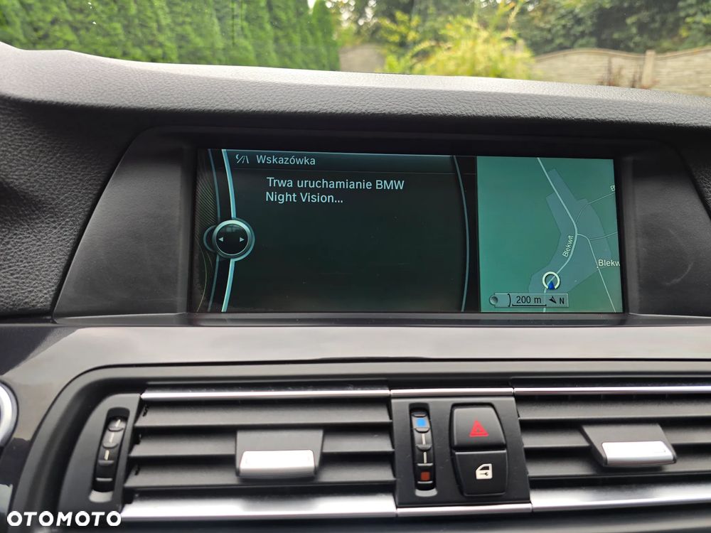 BMW Seria 5 525d Sport-Aut Luxury Line - 29
