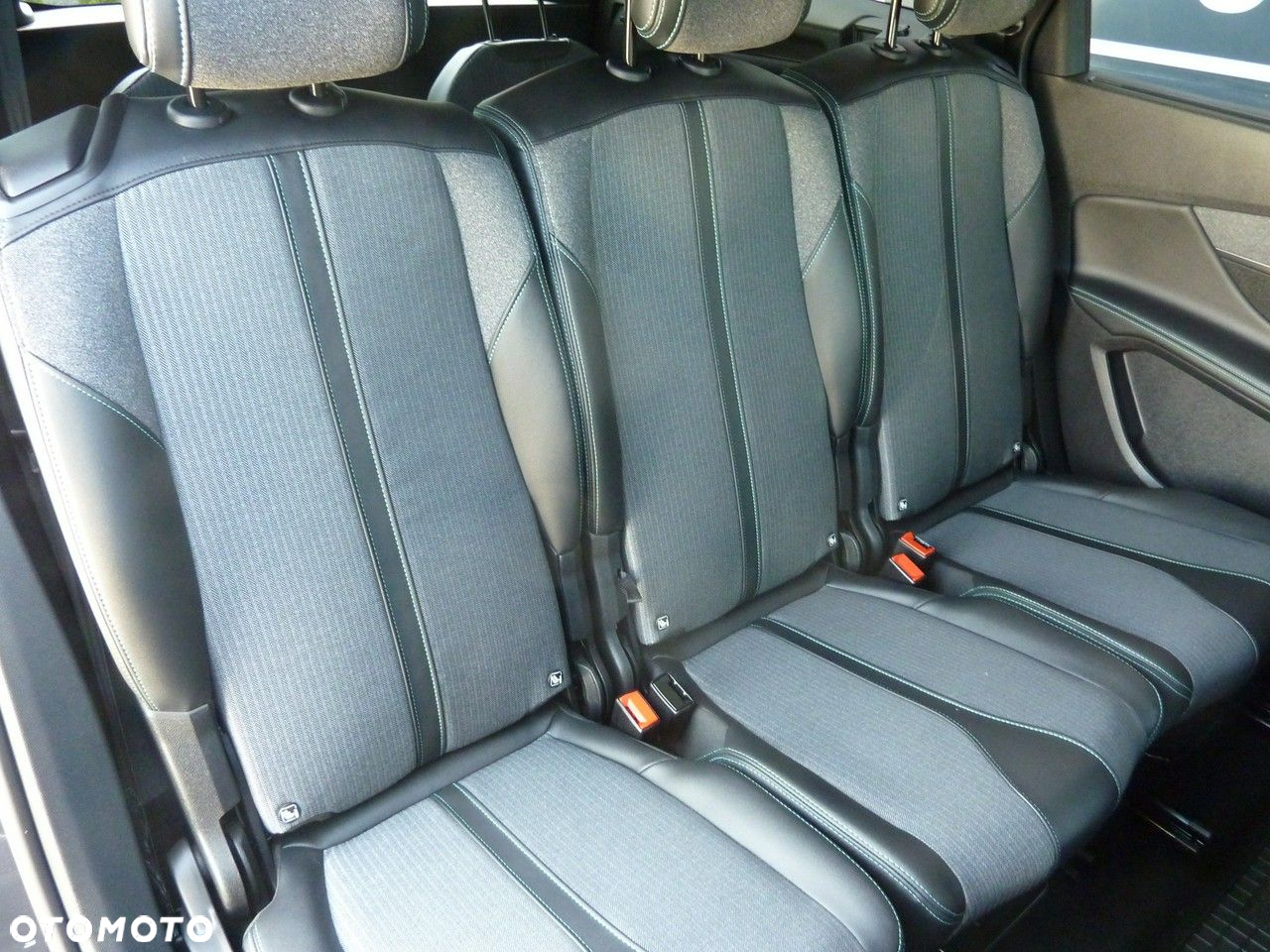 Peugeot 5008 - 14