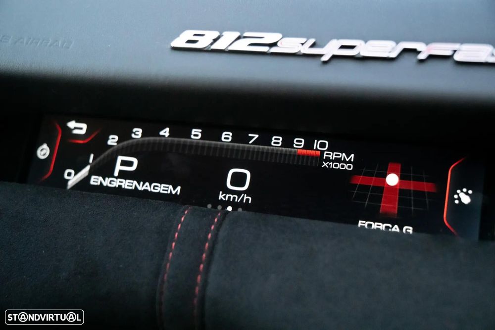 Ferrari 812 Superfast 6.5 V12 - 33