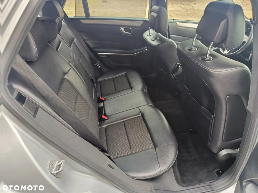 Mercedes-Benz Klasa E 220 CDI 7G-TRONIC Avantgarde - 24