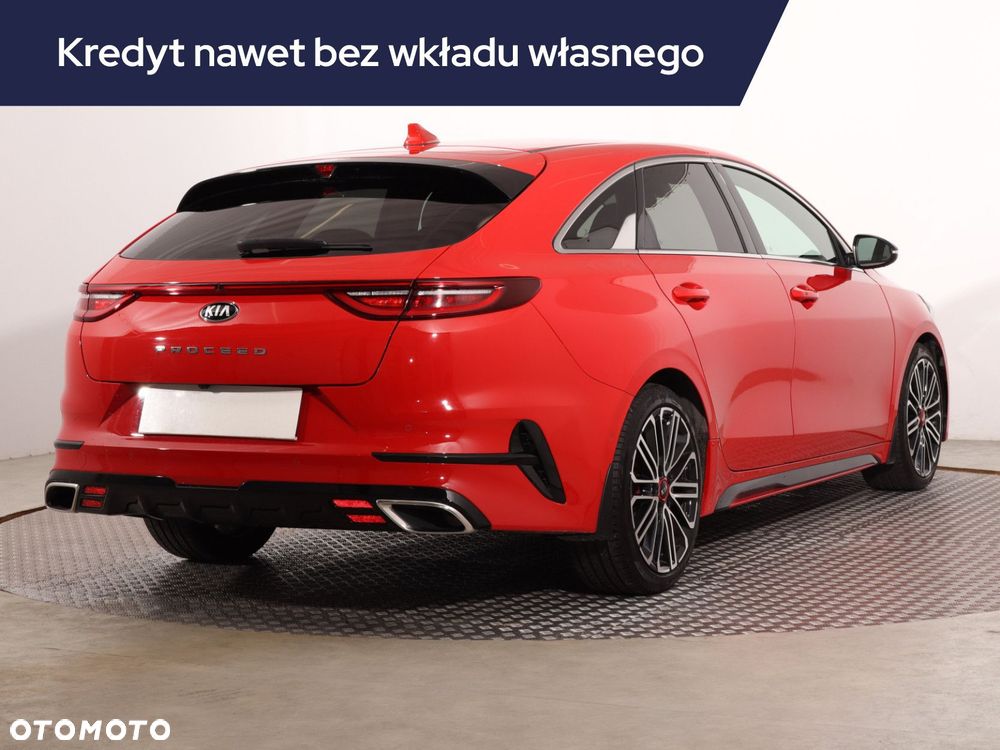 Kia ProCeed - 7
