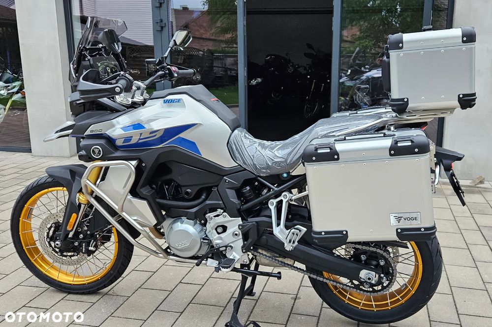 VOGE 900DSX - 11
