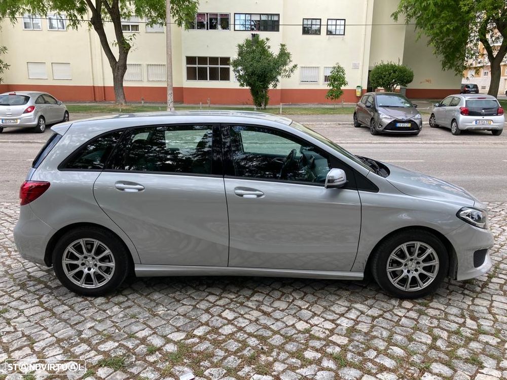 Mercedes-Benz B 180 d BlueEFFICIENCY Edition - 6
