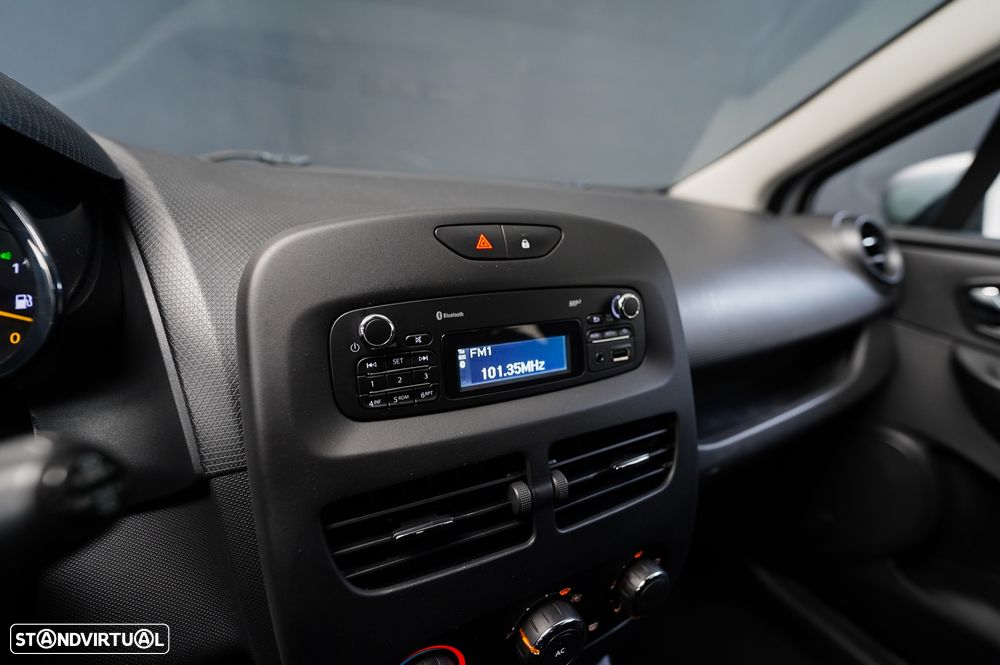 Renault Clio 1.5 dCi Confort - 24