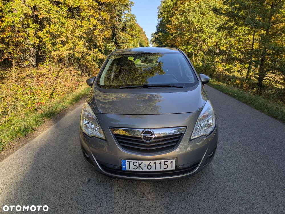 Opel Meriva 2012 photo 4