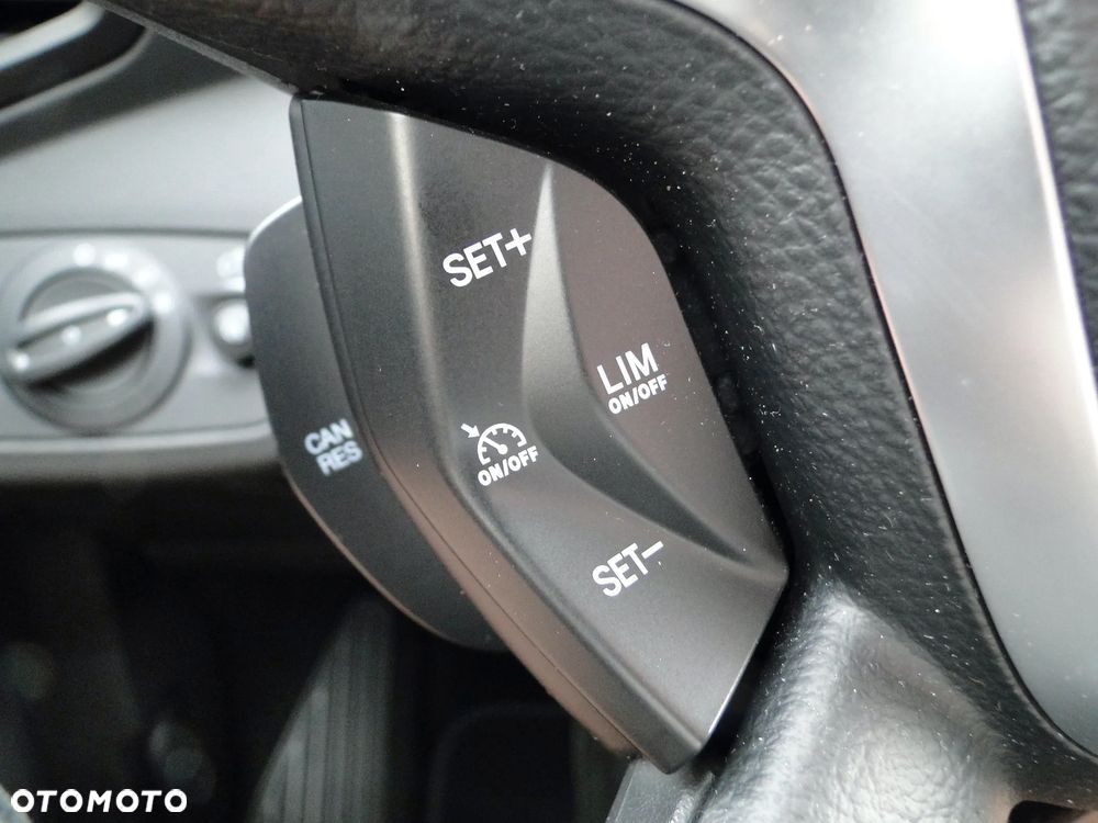 Ford Kuga 2.0 TDCi 4WD Titanium Plus - 33