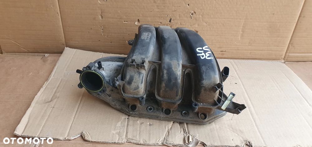Kolektor ssący VW UP 1.0 MPI 04C133201H 04C133223H - 10