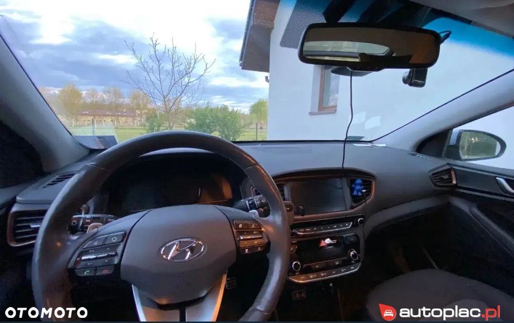 Hyundai IONIQ Electric Premium - 6
