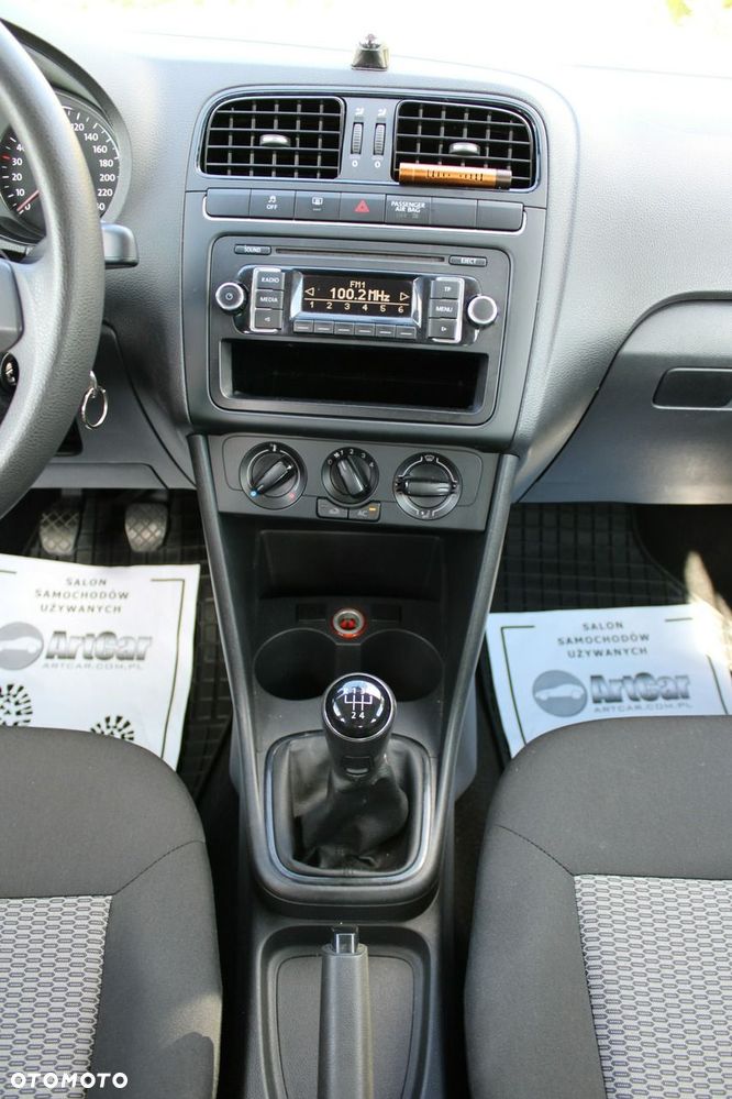Volkswagen Polo 1.2 Team - 17