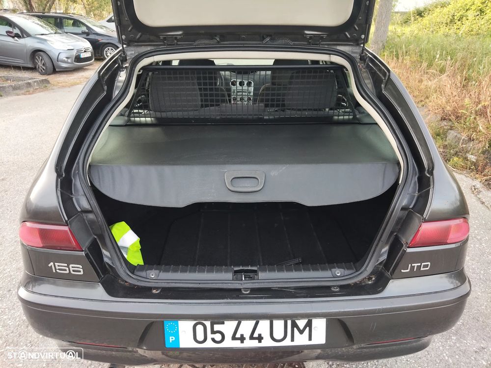 Alfa Romeo 156 Sportwagon 1.9 JTD - 17