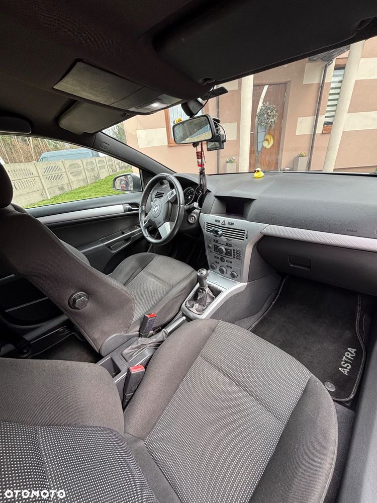 Opel Astra 1.6 - 8