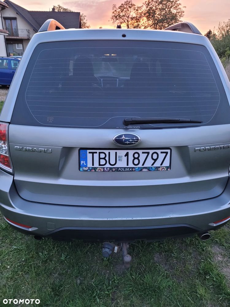 Subaru Forester 2.0 XA Euro5 - 5