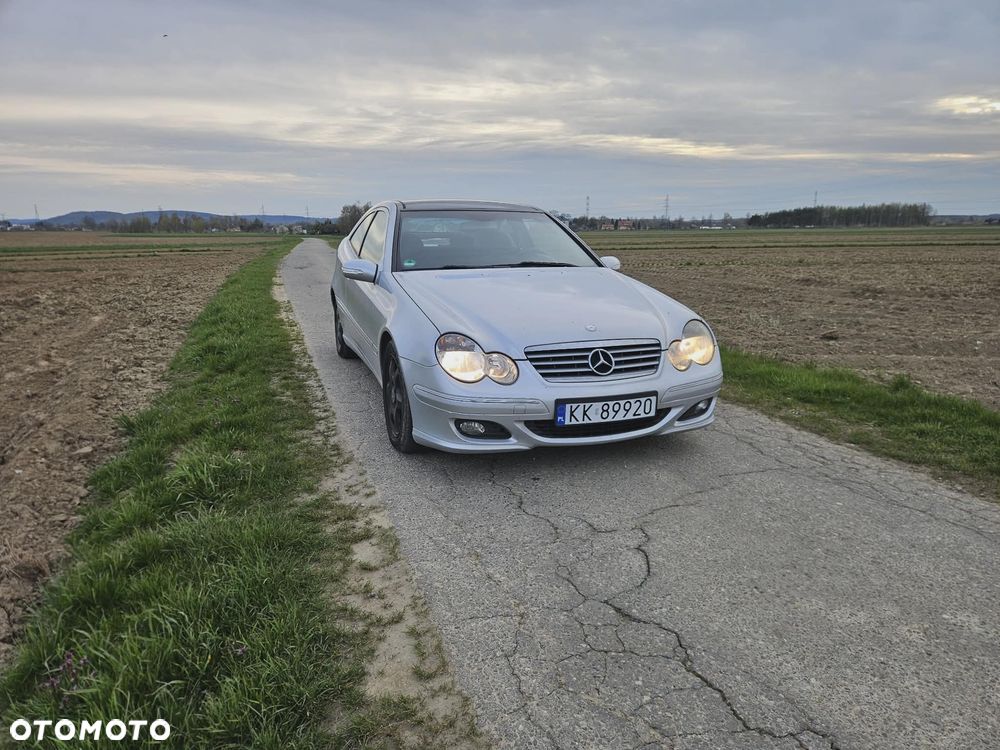 Mercedes-Benz Klasa C - 2