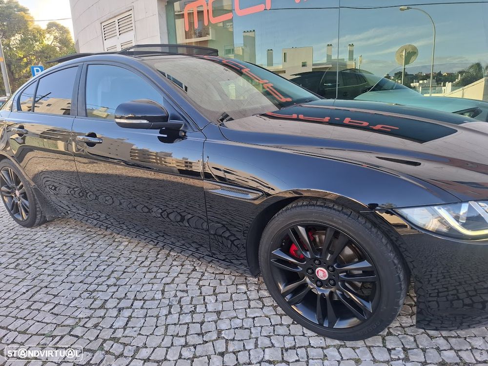 Jaguar XE 2.0 D Prestige Aut. - 51