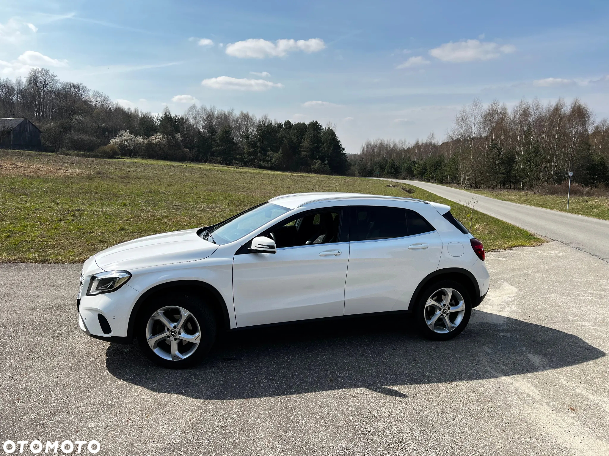 Mercedes-Benz GLA 200 7G-DCT Style