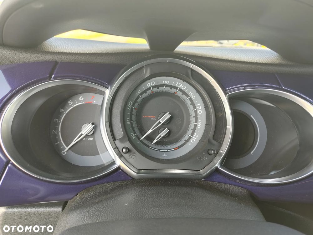Citroën DS3 1.6 THP Ultra Prestige - 8
