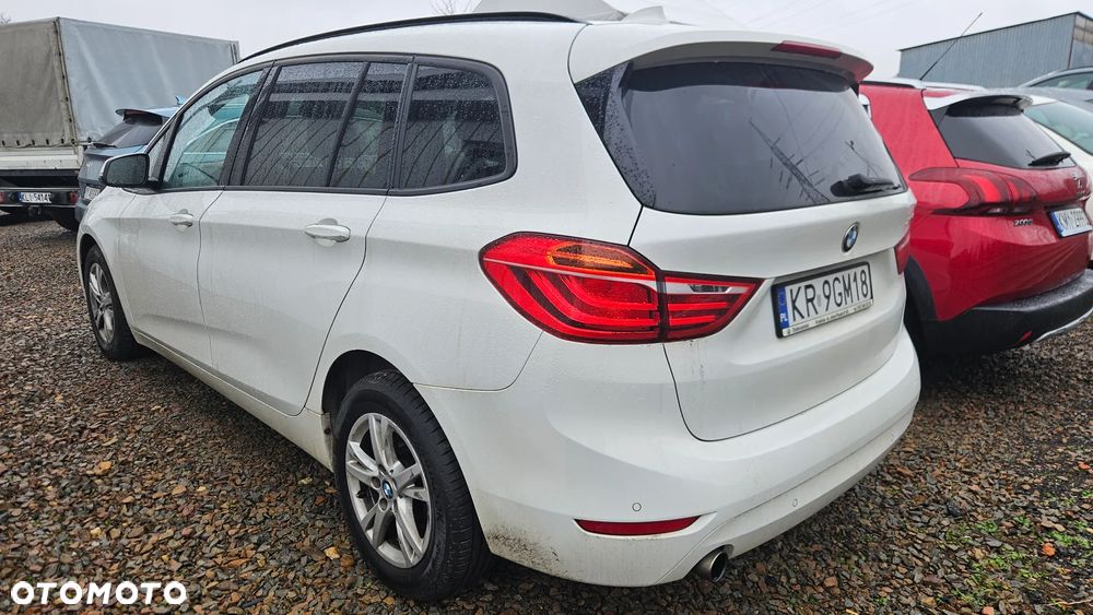 BMW Seria 2 218d GT - 3