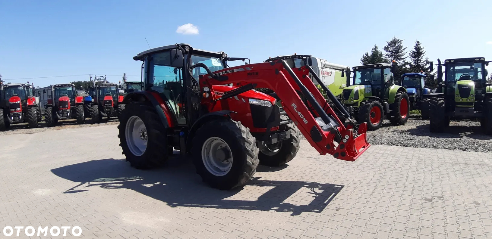 Massey Ferguson 5710 - 2