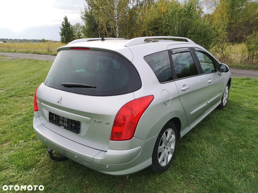 Peugeot 308 120 VTi Platinum - 28
