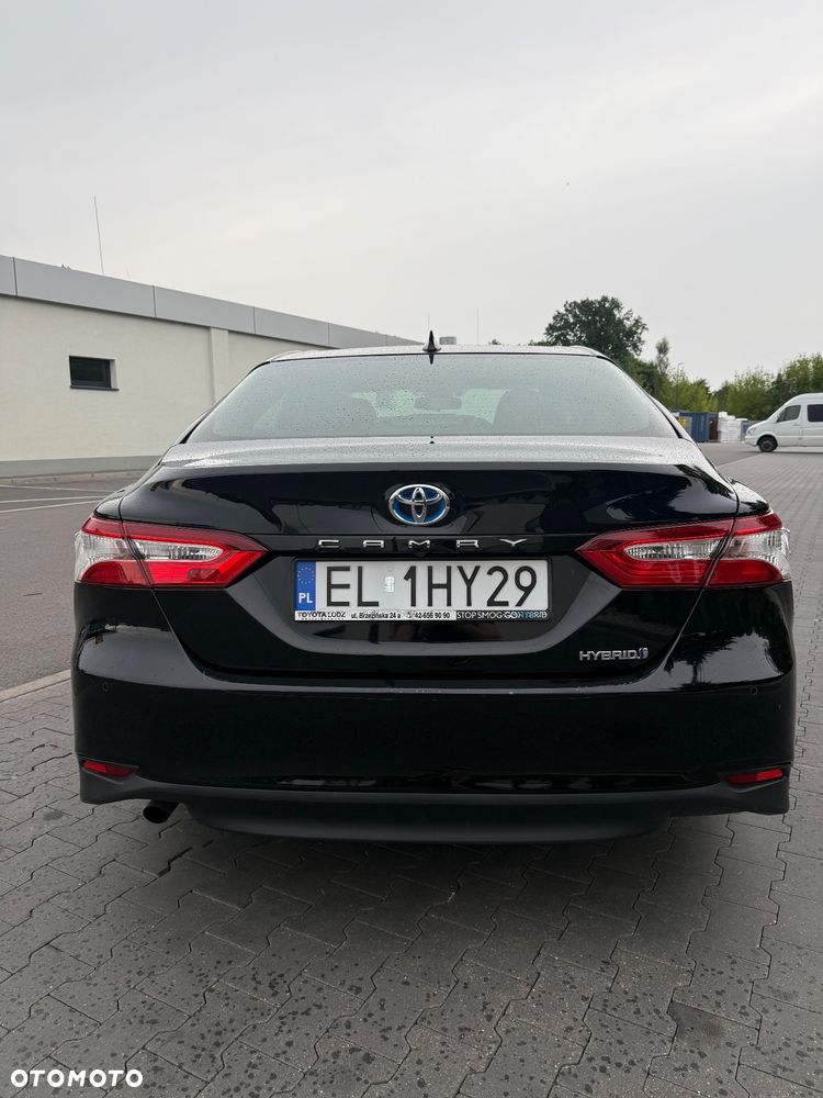 Toyota Camry 2.5 Hybrid Comfort CVT - 14