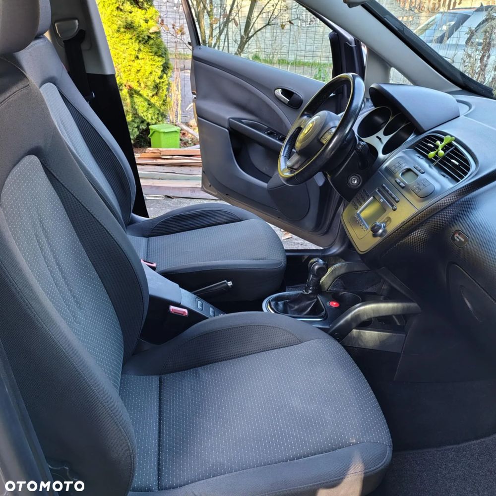 Seat Altea XL 1.6 Stylance - 17