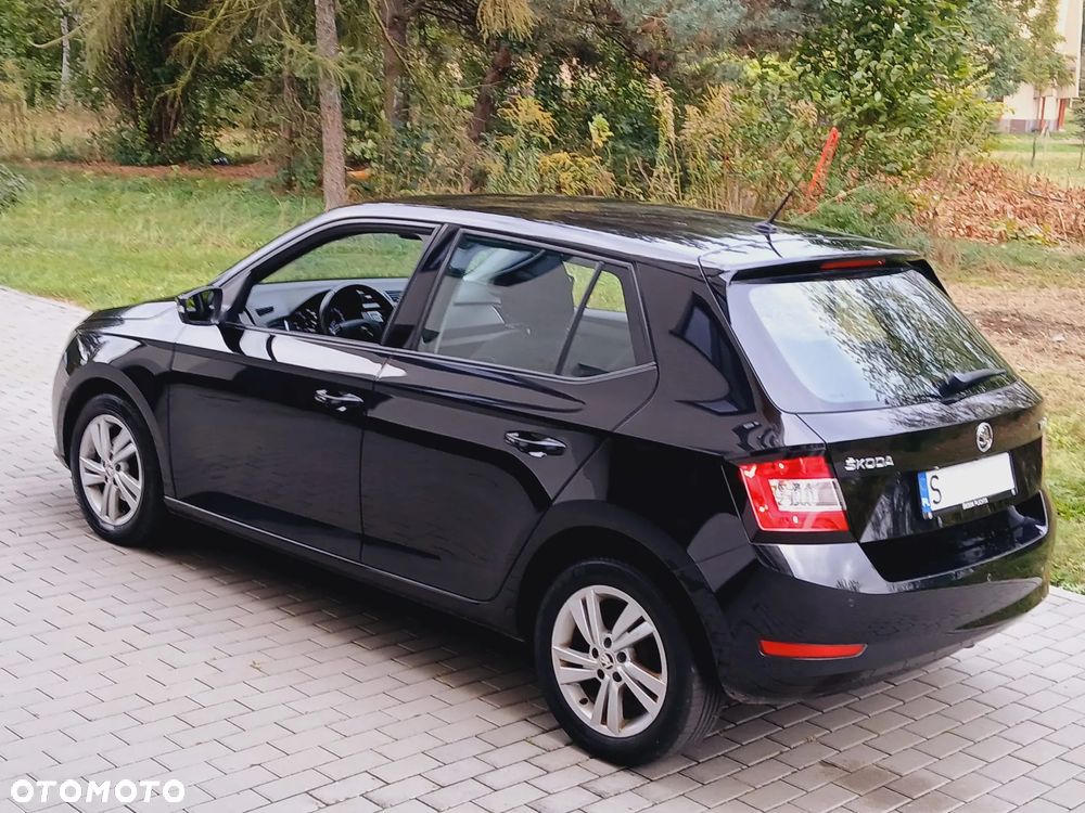 Skoda Fabia - 25