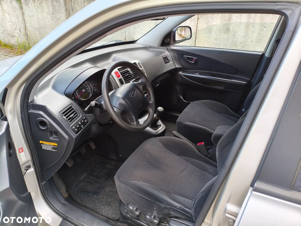 Hyundai Tucson 2.0 4WD GLS - 15