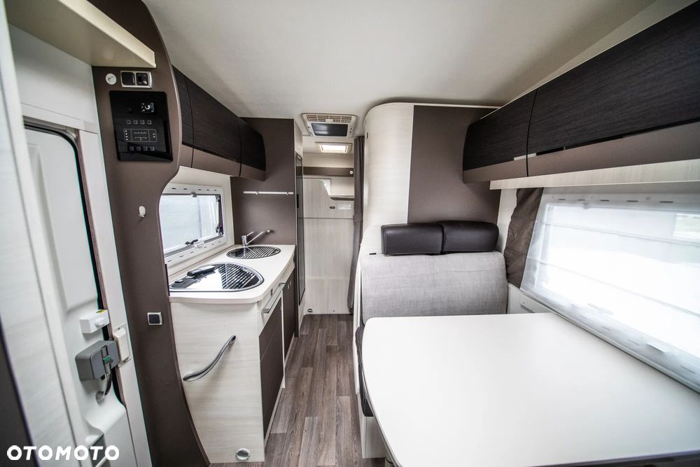 Chausson Flash C646 Kamper 6 osobowy 2x Klima - 2