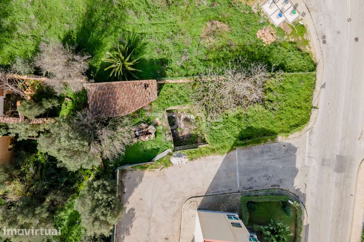 Terreno com ruína, Alvor, Portimão - Grande imagem: 4/15