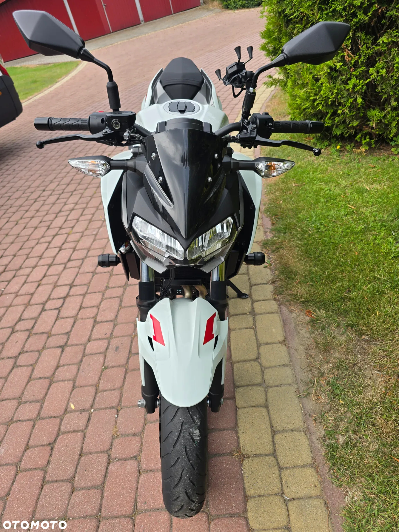 Kawasaki Z - 4