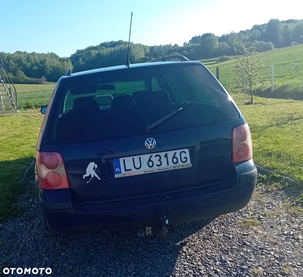Volkswagen Passat 1.9 TDI Basis - 2